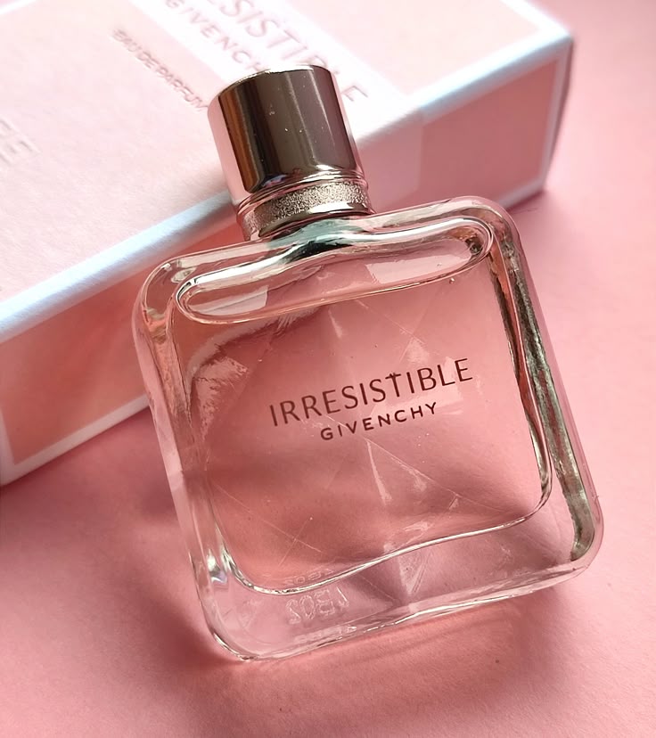 Irresistible GIVENCHY